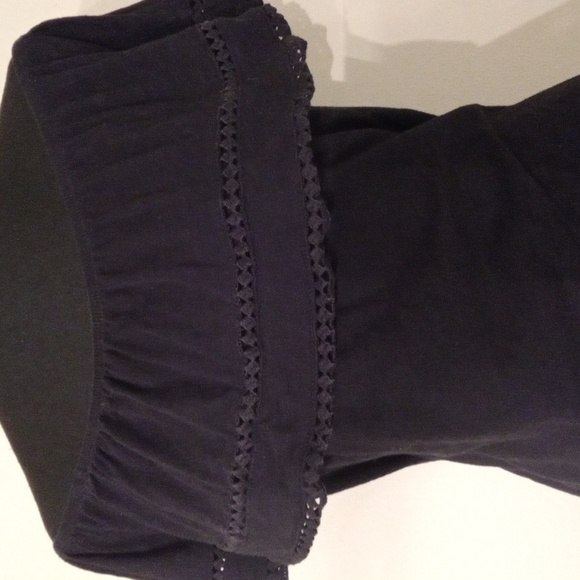 Old Navy 100% Cotton Off the Shoulder Ruffle Black Top Women's Size XS - Picture 4 of 5